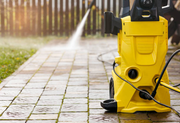 Best Playground Equipment Cleaning  in Azusa, CA